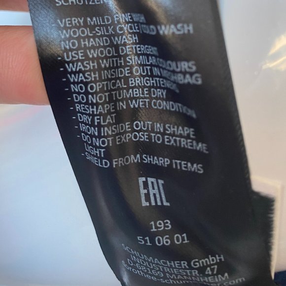 DOROTHEE SCHUMACHER SWEATER SET (SZ 5) (EUC) - Picture 9 of 10